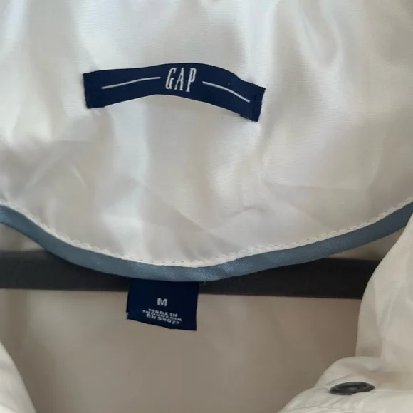 ❌ Gap down filled vest - Picture 4 of 5